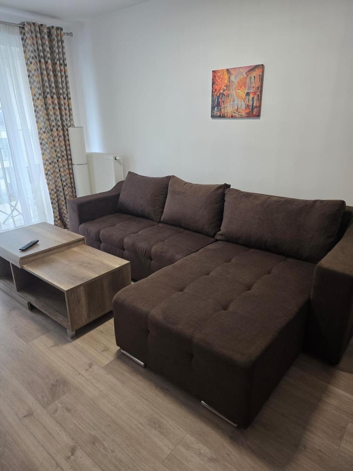 Kasper Coresi Mall - Rise Private Apartments & Suites Brašov Exteriér fotografie